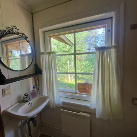 Hietajaerven Helmi, Moekki 1 * Joensuu